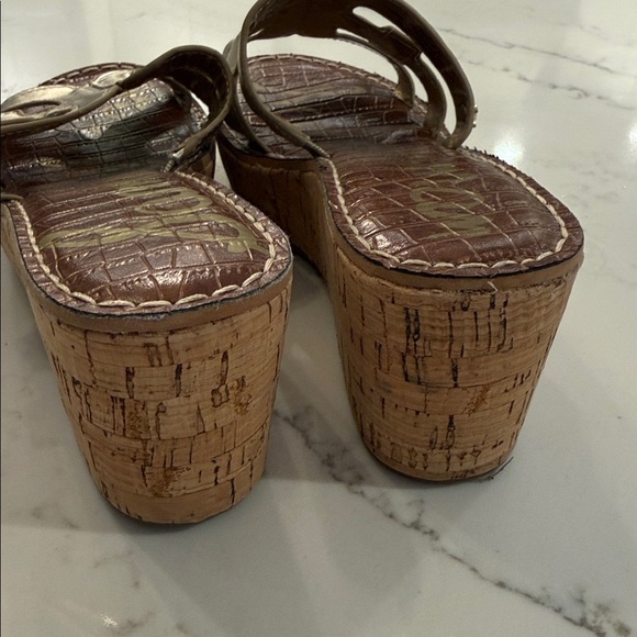 Sam Edelman Bay slide sandals in metallic gold leather - Picture 4 of 7